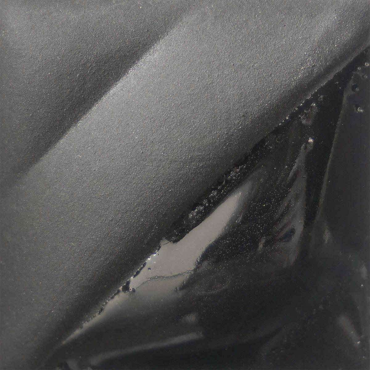 AMACO – Cone 05-10 - V362 Ultra Black