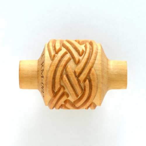 MKM RM-002 Medium Handle Roller – Braid