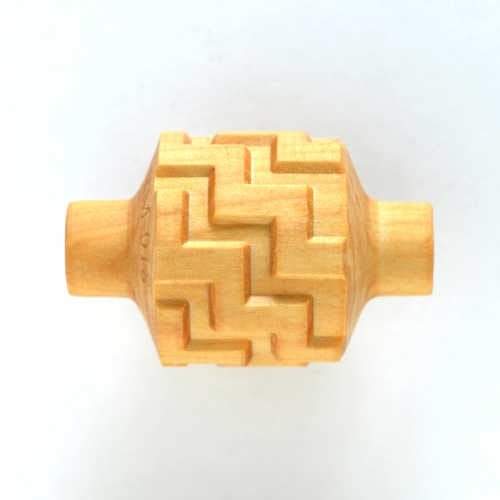 MKM RM-018 Medium Handle Roller – Large Diagonal Zig Zag