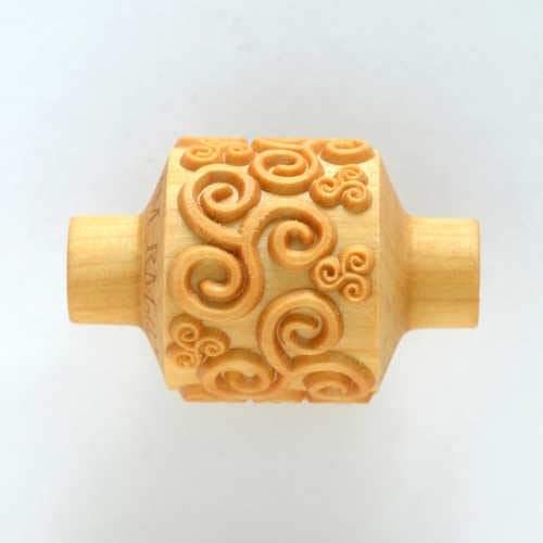 MKM RM-028 Medium Handle Roller – Tri Spirals