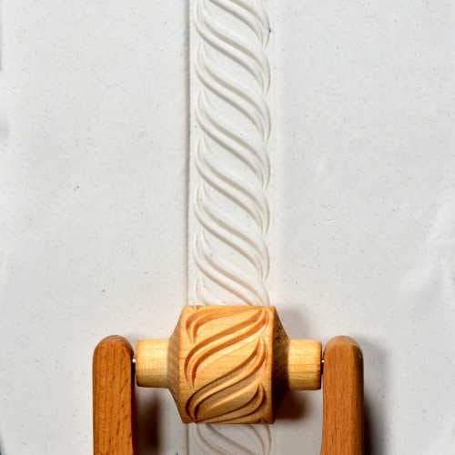 MKM RM-038 Medium Handle Roller – Wide Rope