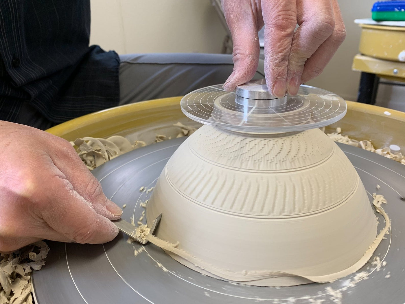 Hsin Spinner and Plexiglass Design Tool – Krueger Pottery Supply